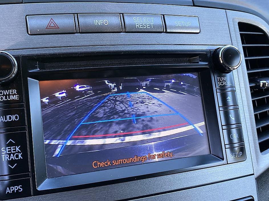 Used 2013 Cosmic Gray Mica Toyota XLE image 13