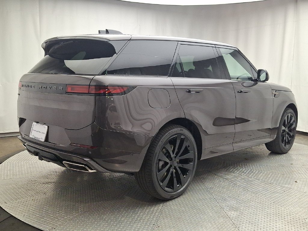 New 2027 Charente Grey Prem Met Land Rover Dynamic SE image 3