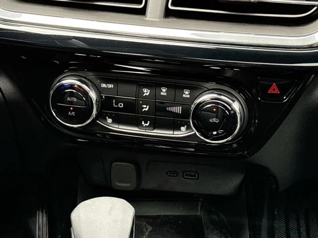 Used 2024 Blue Chevrolet 2RS image 20