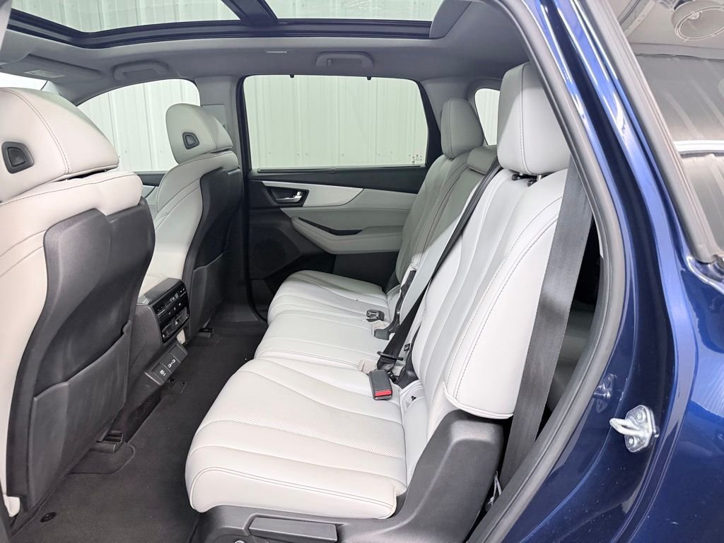 Used 2022  Acura Technology image 30