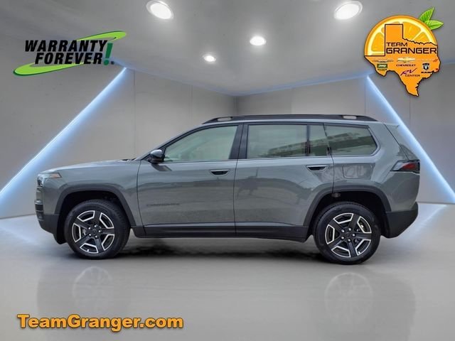 New 2026 Sting-Gray Clear-Coat Exterior Paint Jeep Limited image 6