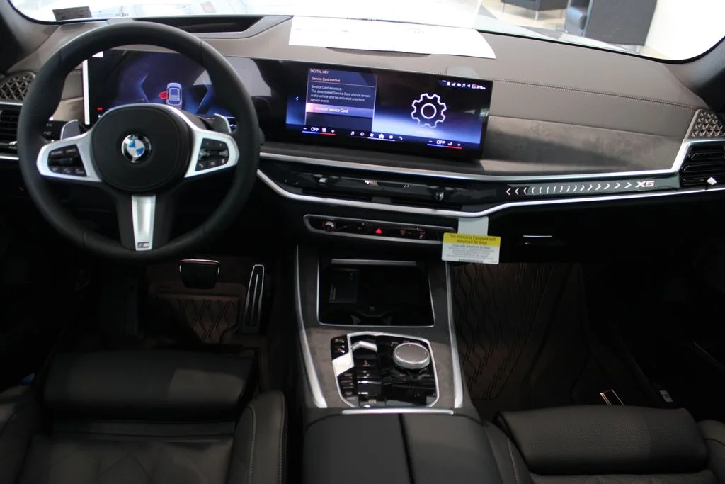 New 2026 Brooklyn Grey Metallic BMW xDrive40i image 6