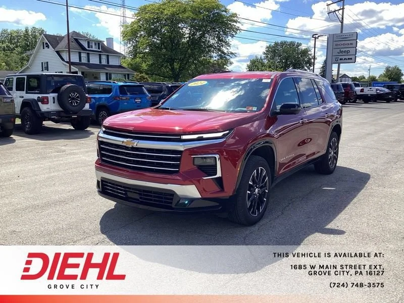 Used 2024 RADIANT RED TINTCOAT Chevrolet Premier image 3