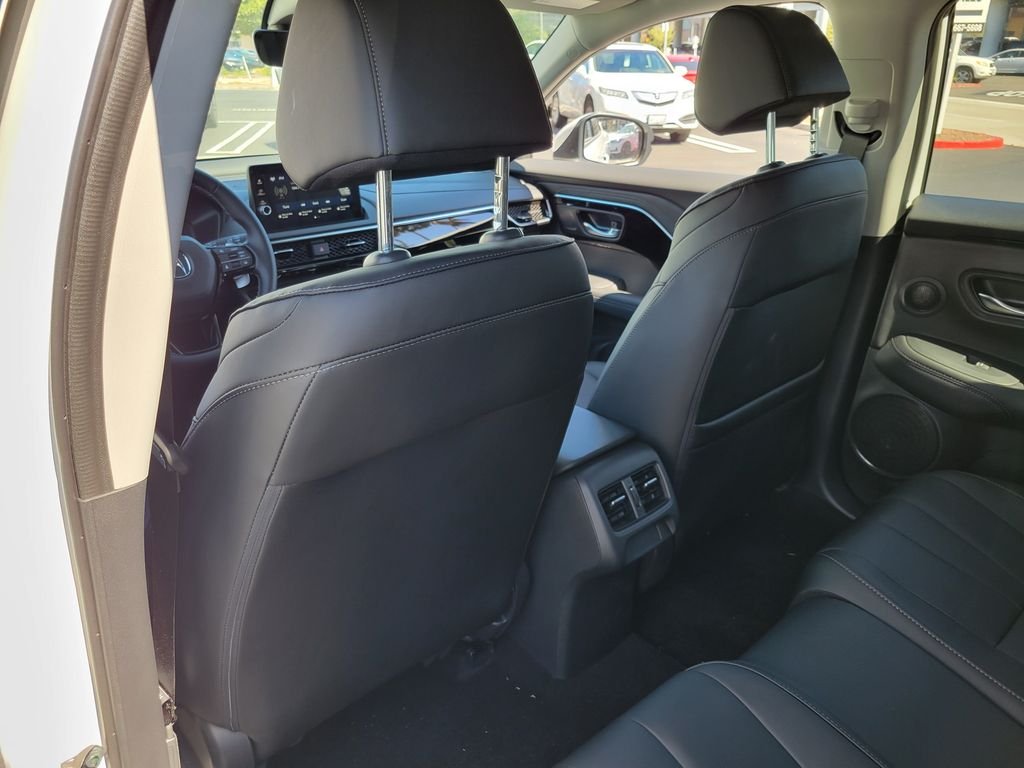 2026 Acura ADX Base - Photo 11