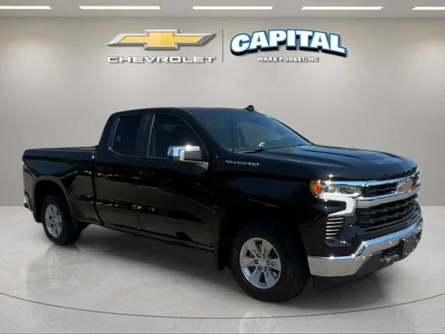 Used 2024 Black Chevrolet LT image 7
