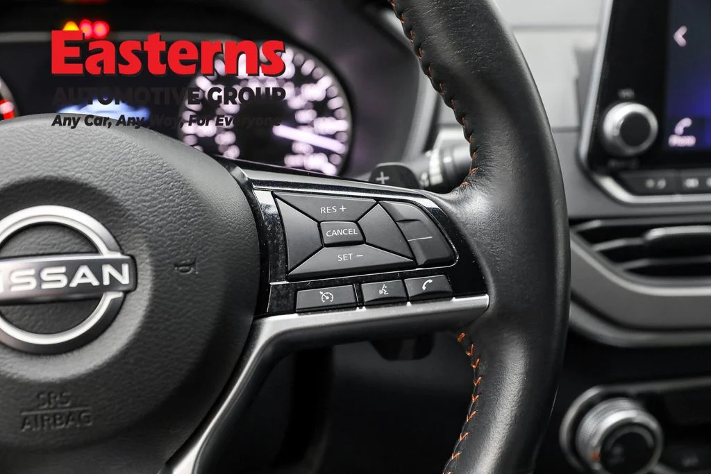 Used 2023 Silver Nissan 2.5 SR image 16