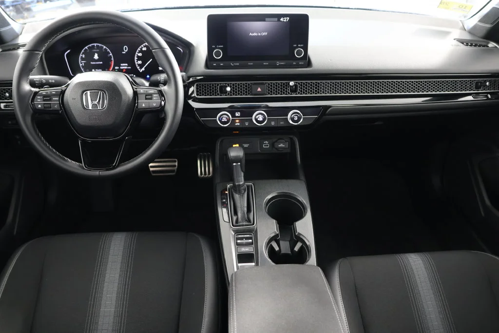Used 2024 Sonic Gray Pearl Honda Sport image 2
