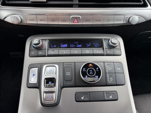 Used 2020 Graphite Hyundai SEL image 19