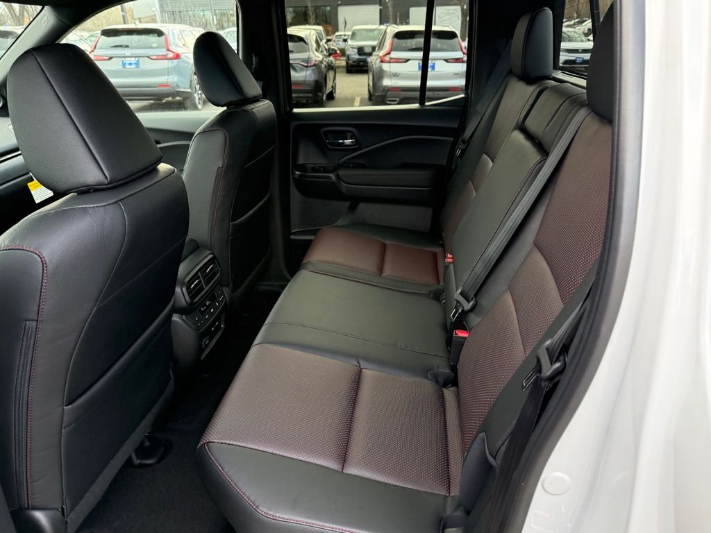 2026 Honda Ridgeline Black Edition - Photo 15