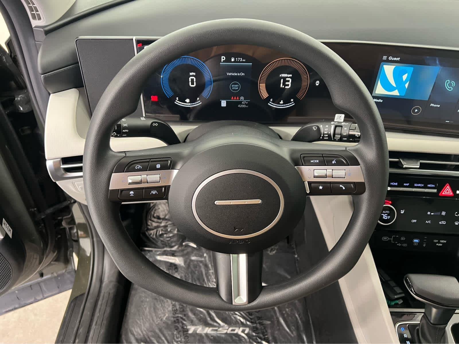 Used 2025 Rockwood Green Hyundai SEL image 14