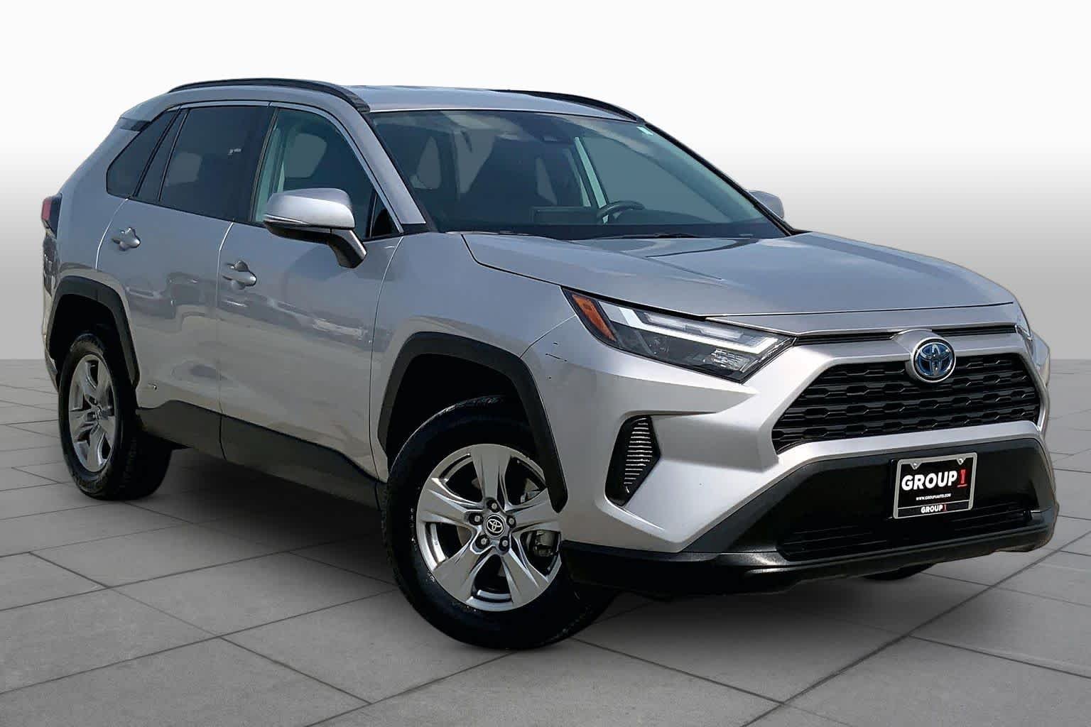 Used 2024 Silver Sky Metallic Toyota Hybrid XLE image 3