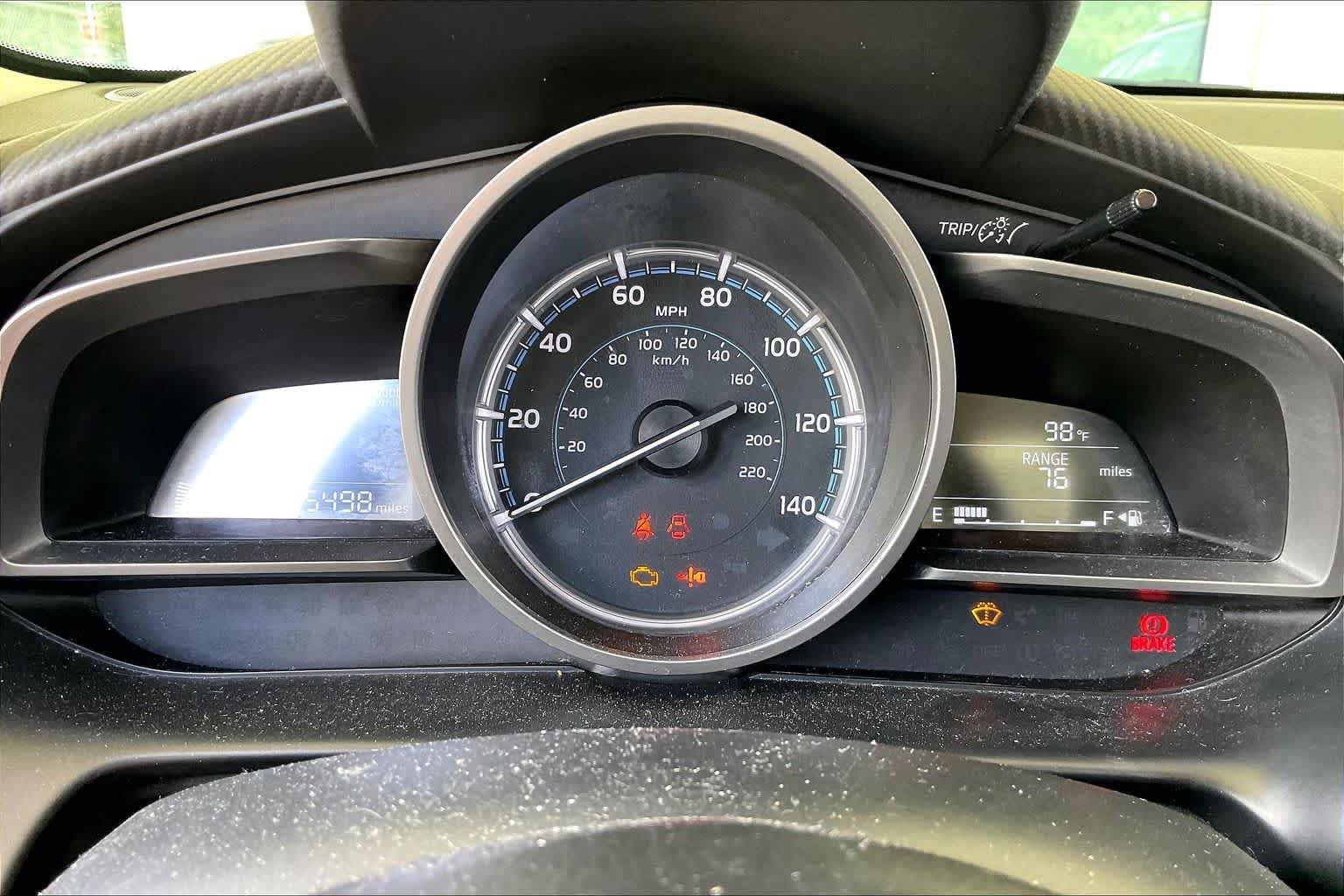 Used 2019 Icicle Toyota LE image 23