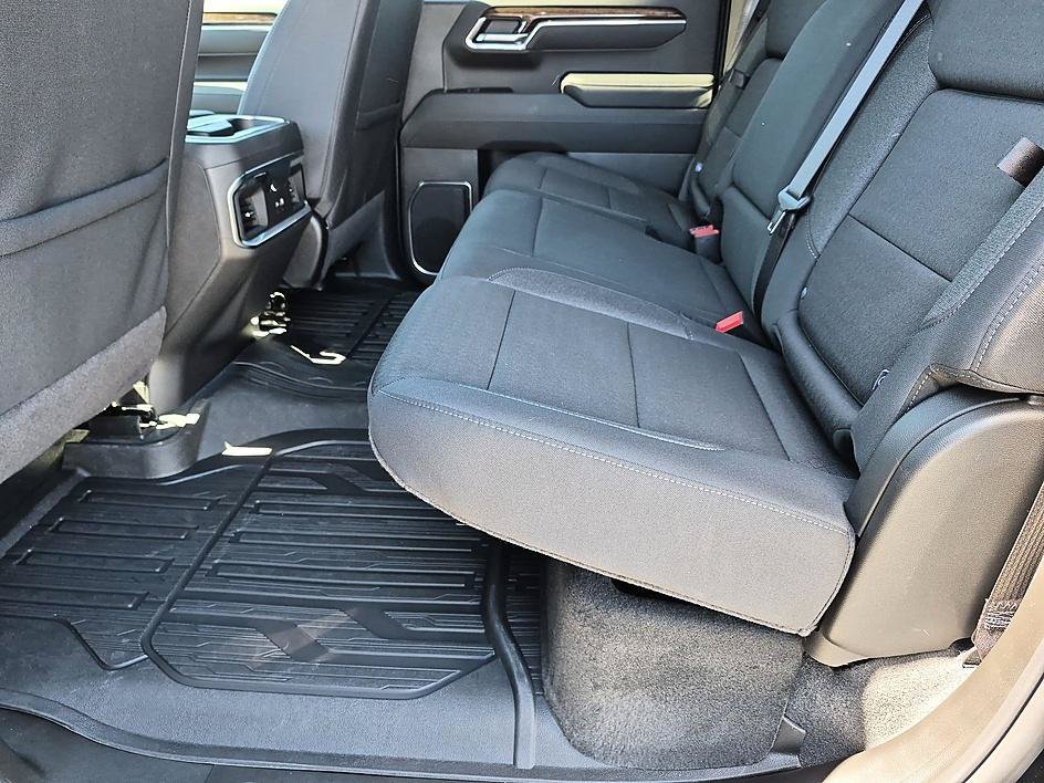 Used 2026 Onyx Black GMC Elevation image 28