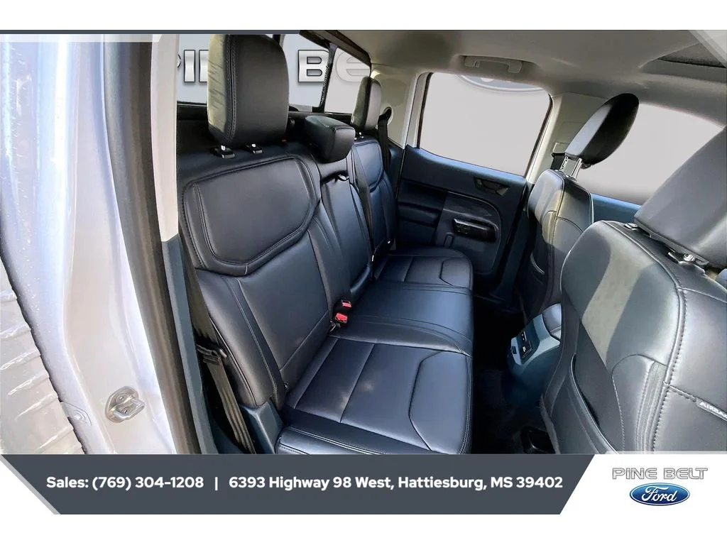 New 2026 Oxford White Ford Lariat® image 21