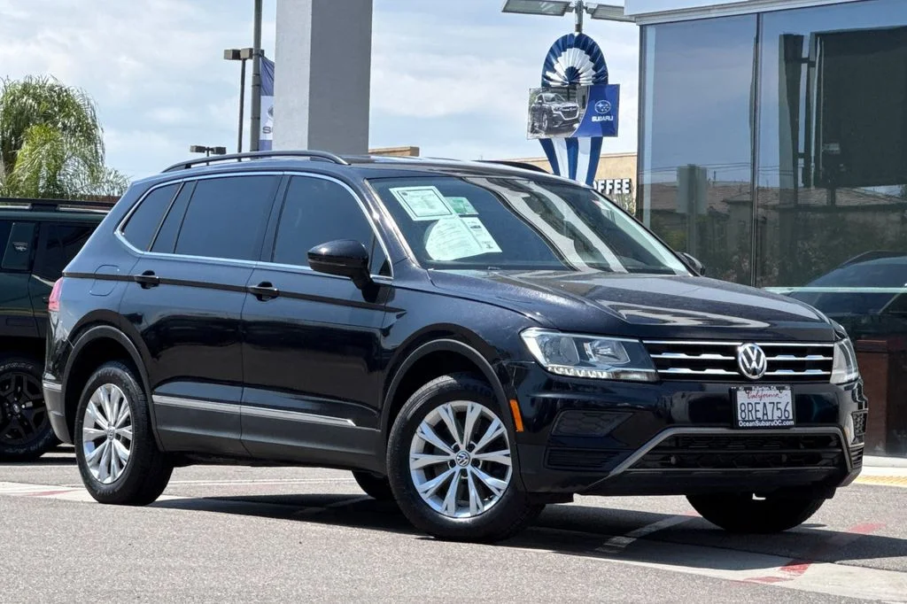 Used 2018 Volkswagen Tiguan SE with VIN 3VV3B7AX4JM073707 for sale in Fullerton, CA