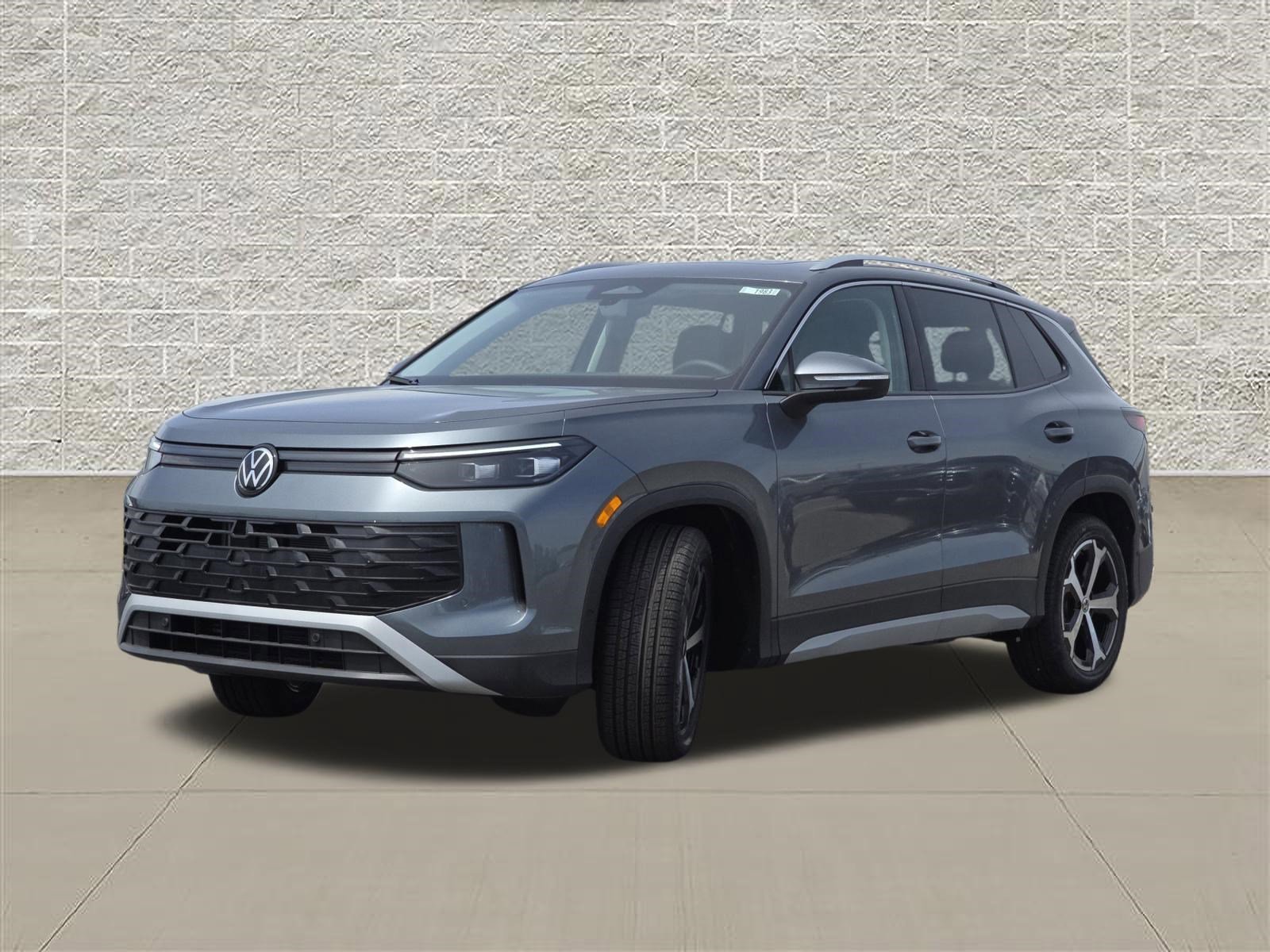 New 2026 Platinum Gray Metallic Volkswagen SE image 3