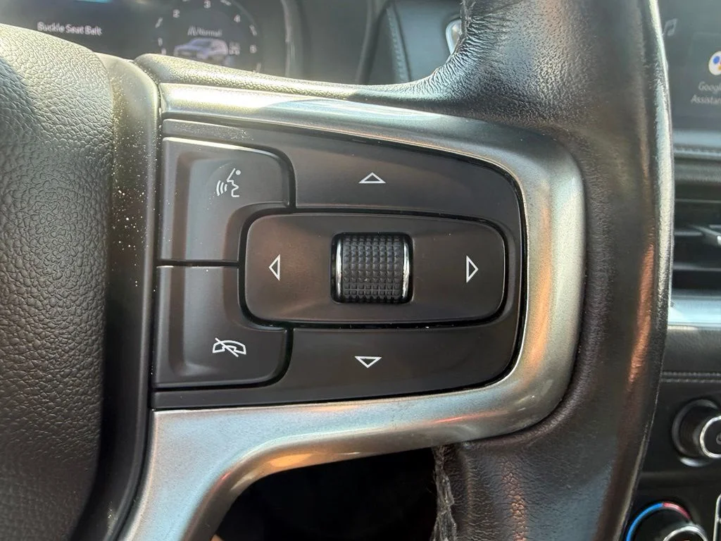 Used 2022 Black Chevrolet LT image 17