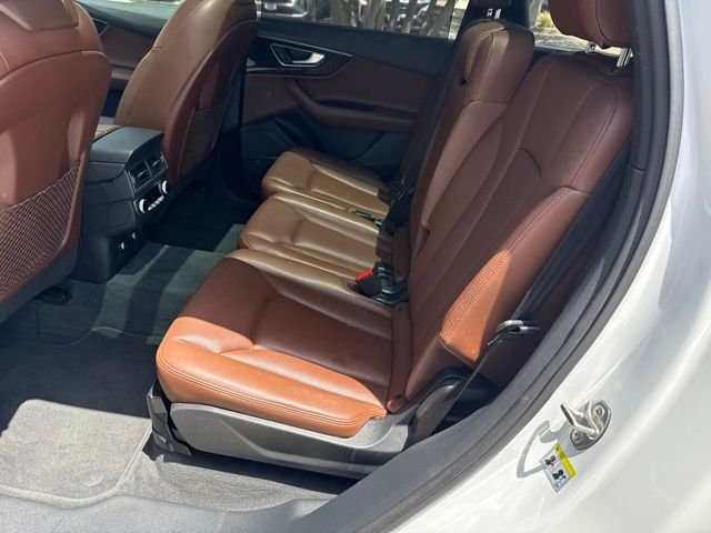 Used 2019  Audi 55 Prestige image 10