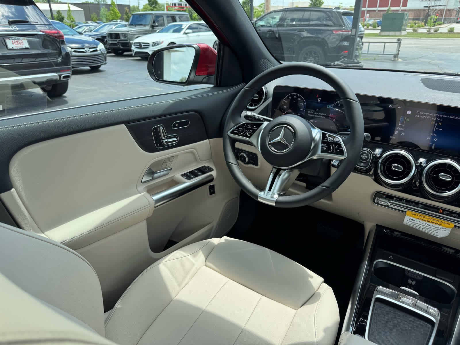 New 2026 MANUFAKTUR Patagonia Red Metallic Mercedes-Benz GLA 250 image 38