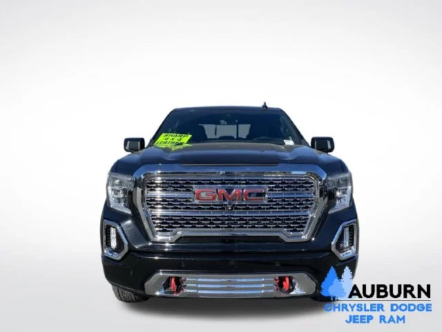 Used 2020 Black GMC AT4 image 2