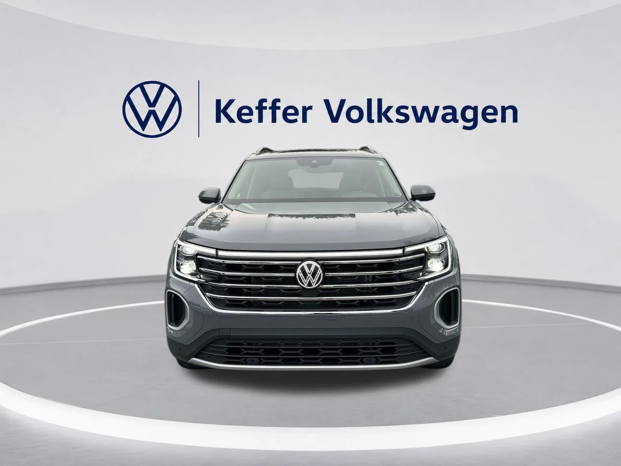 New 2026 Gray Volkswagen 2.0T SE w/Technology image 8