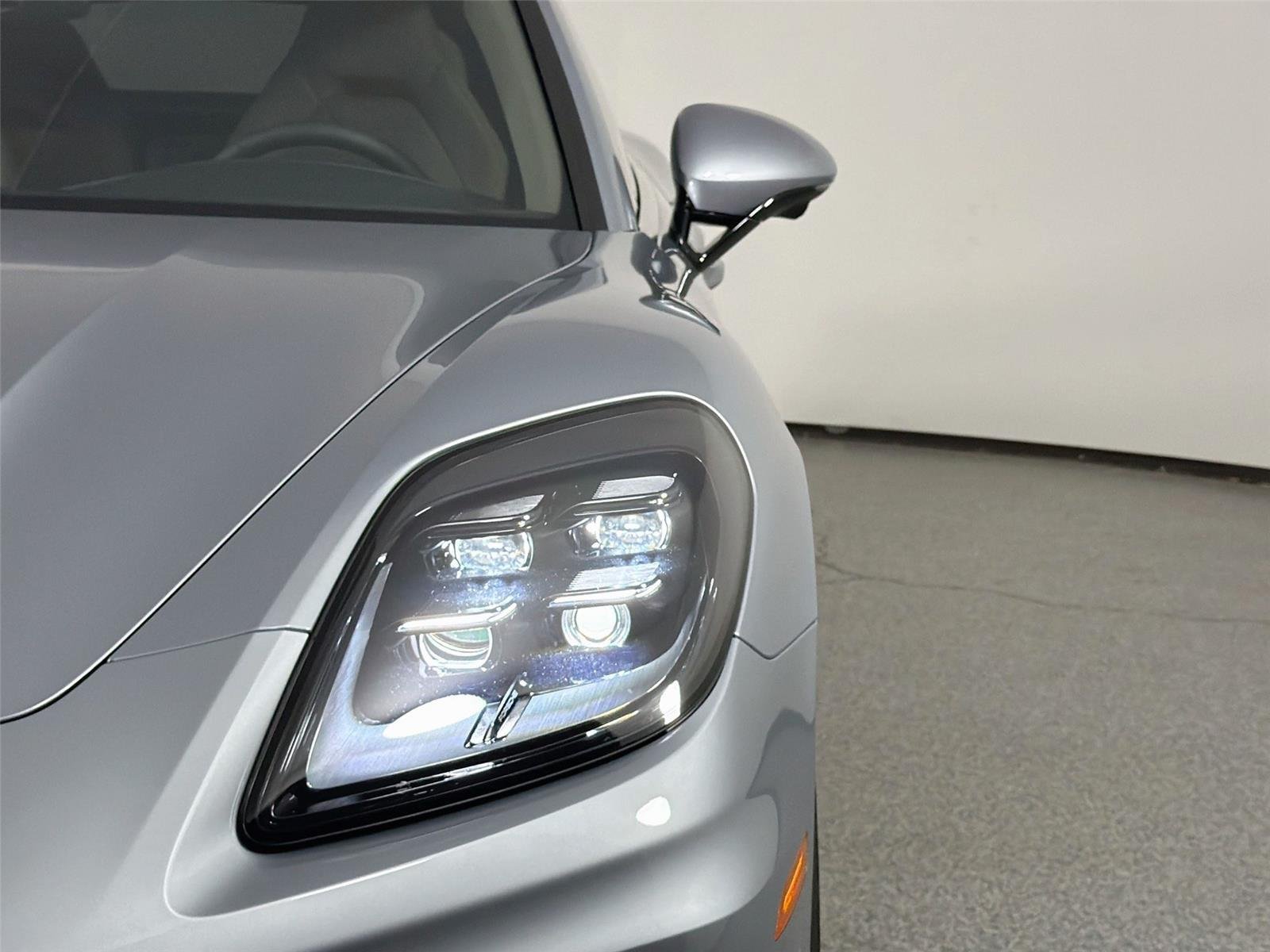 New 2026 Dolomite Silver Metallic Porsche  image 15