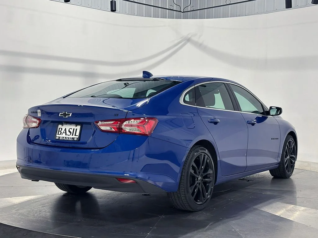 Used 2023 Blue Chevrolet LT image 11