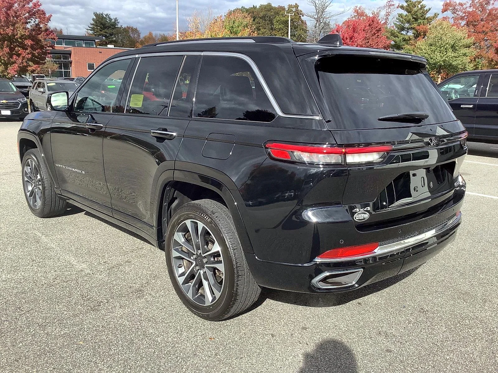 2023 Jeep Grand Cherokee Overland - Photo 10