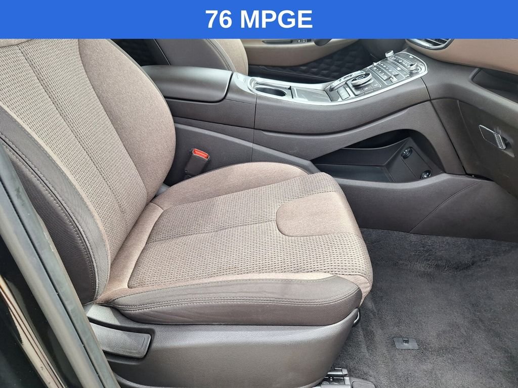 Certified Used 2023 Black Hyundai SEL Convenience image 29