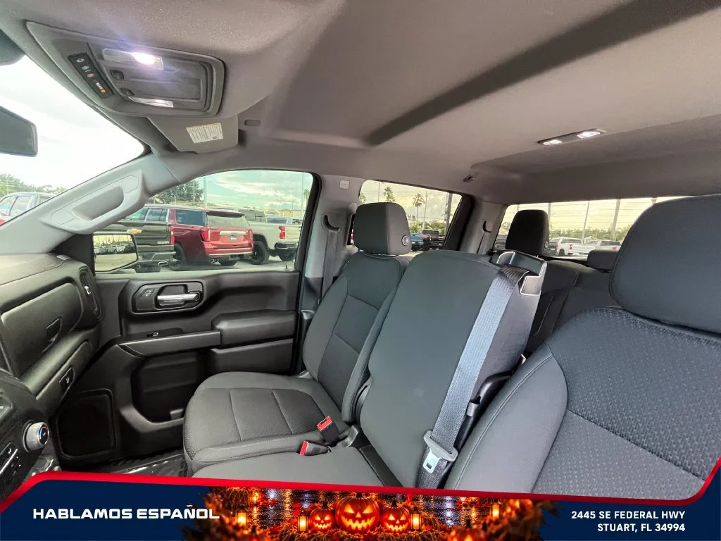 Used 2021 SUMMIT WHITE Chevrolet Custom image 14