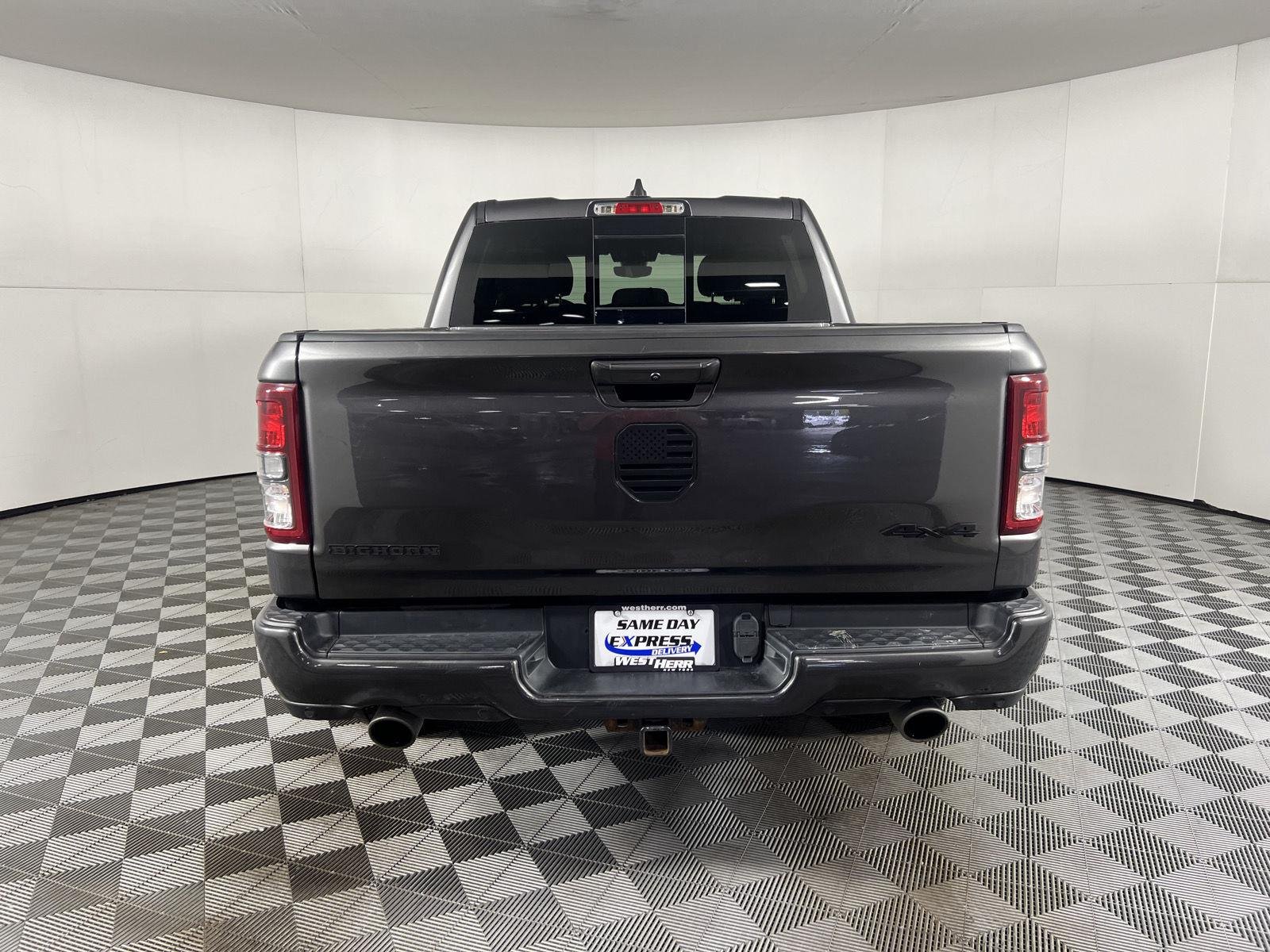 Used 2022 Granite Crystal Metallic Clearcoat Ram Big Horn image 8