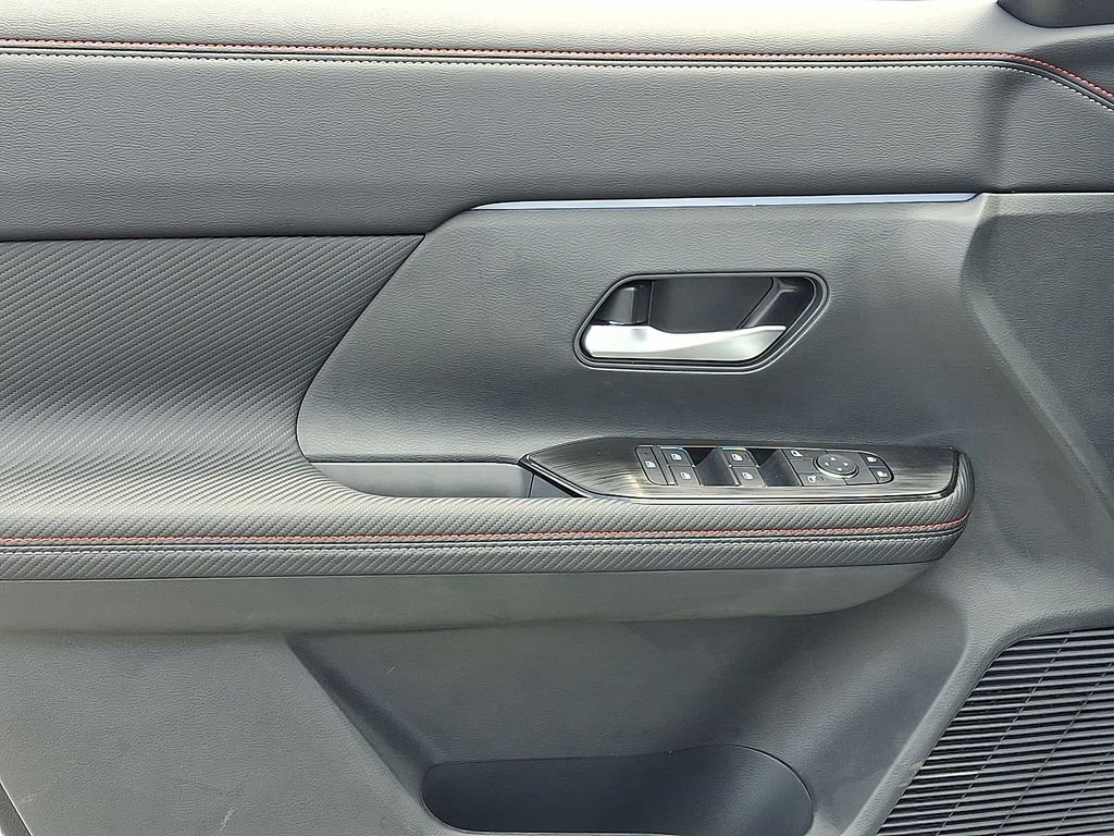 2026 Nissan Kicks — photo 8