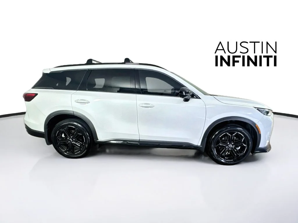Certified Used 2027 White INFINITI SPORT image 11