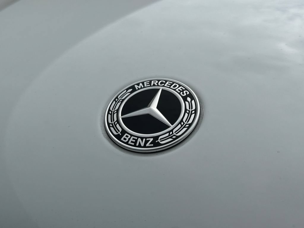 New 2026 Polar White Mercedes-Benz GLC 300 image 66