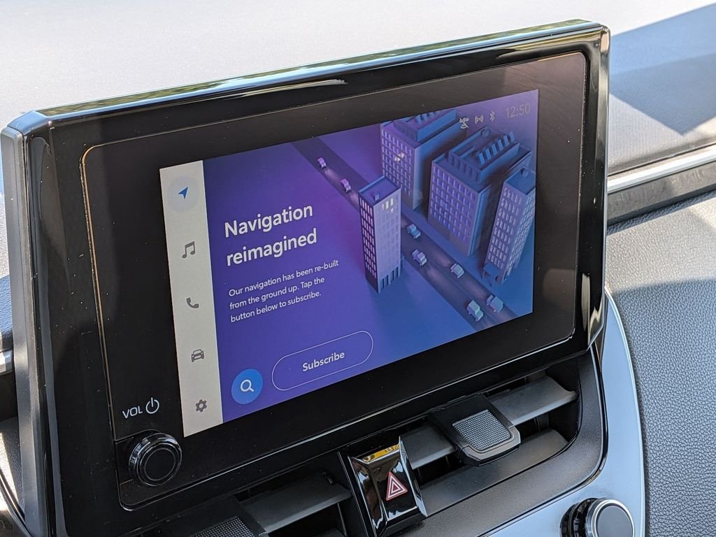 2023 Toyota Corolla LE - Photo 16