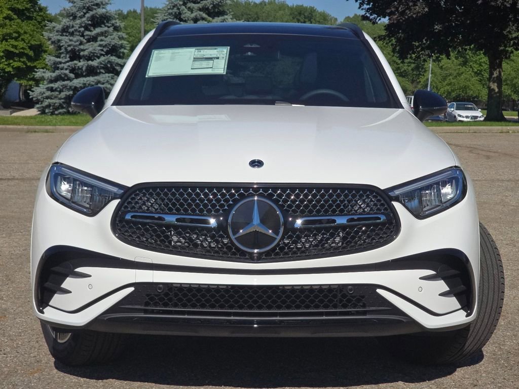New 2026 Polar White Mercedes-Benz GLC 300 image 50