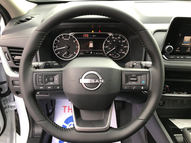 2026 Nissan Rogue SV - Photo 12