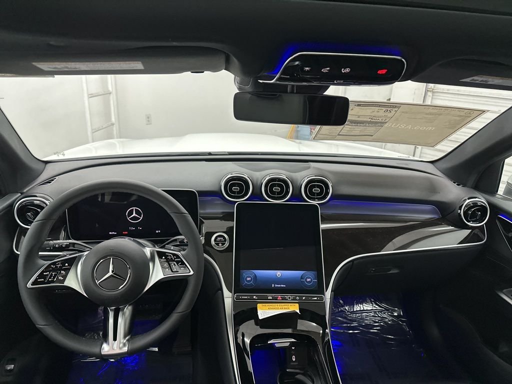 Used 2026 White Mercedes-Benz GLC 300 image 20