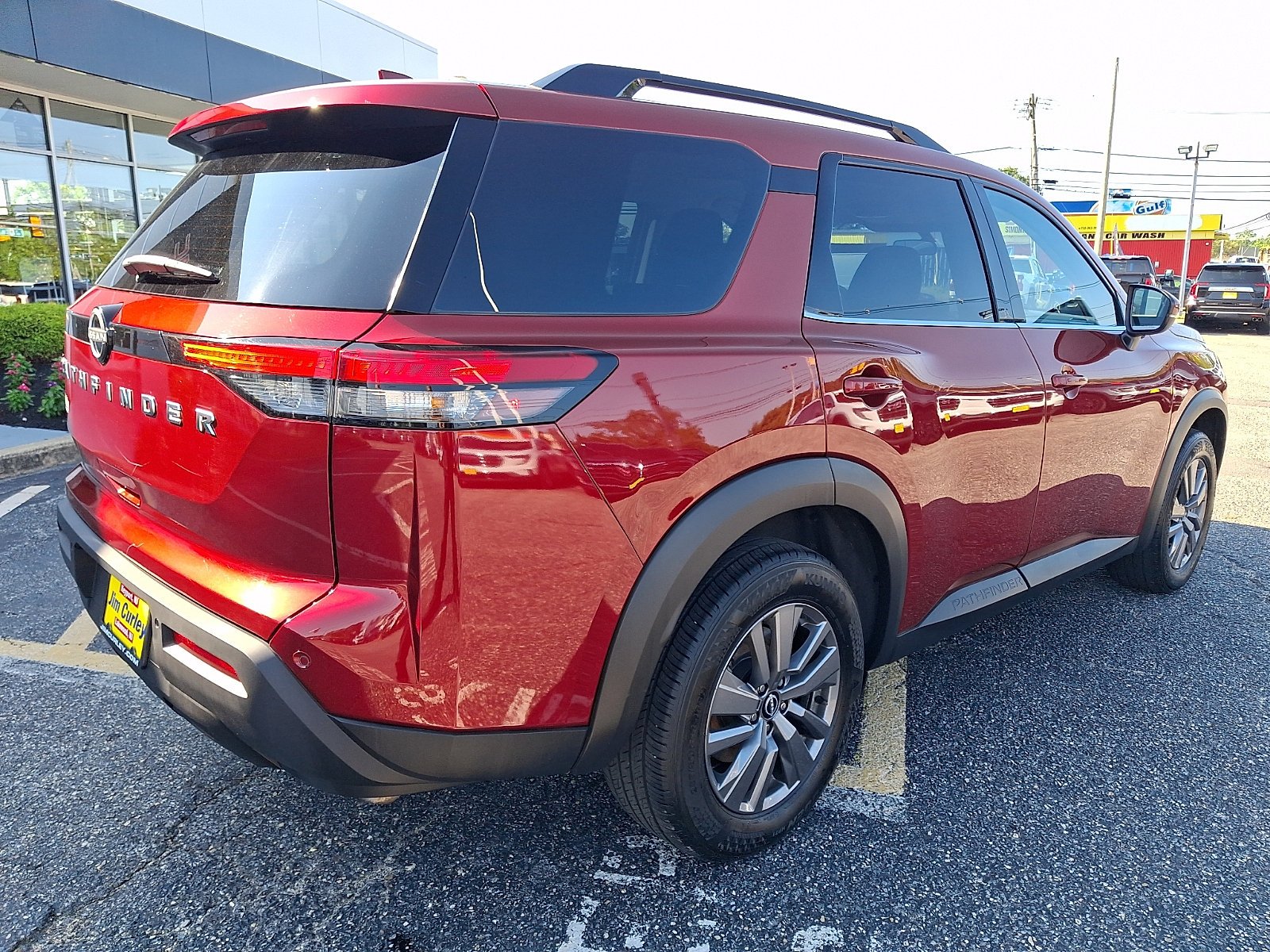 2025 Nissan Pathfinder SV - Photo 11
