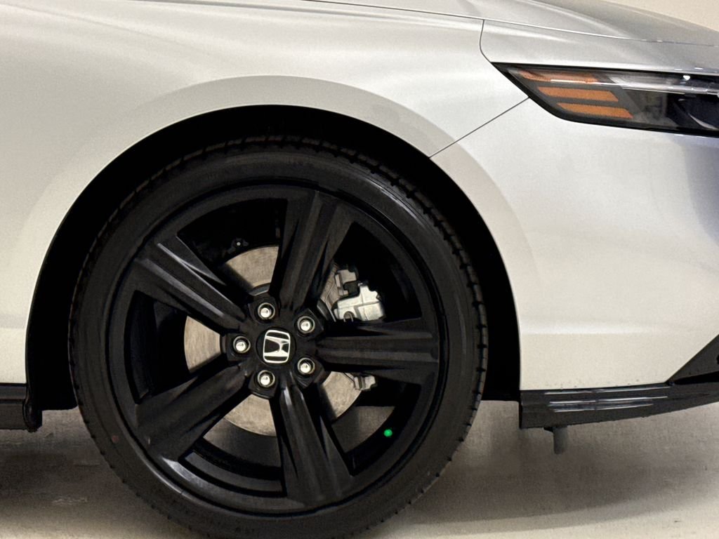 2026 Honda Accord Hybrid Sport-L - Photo 6