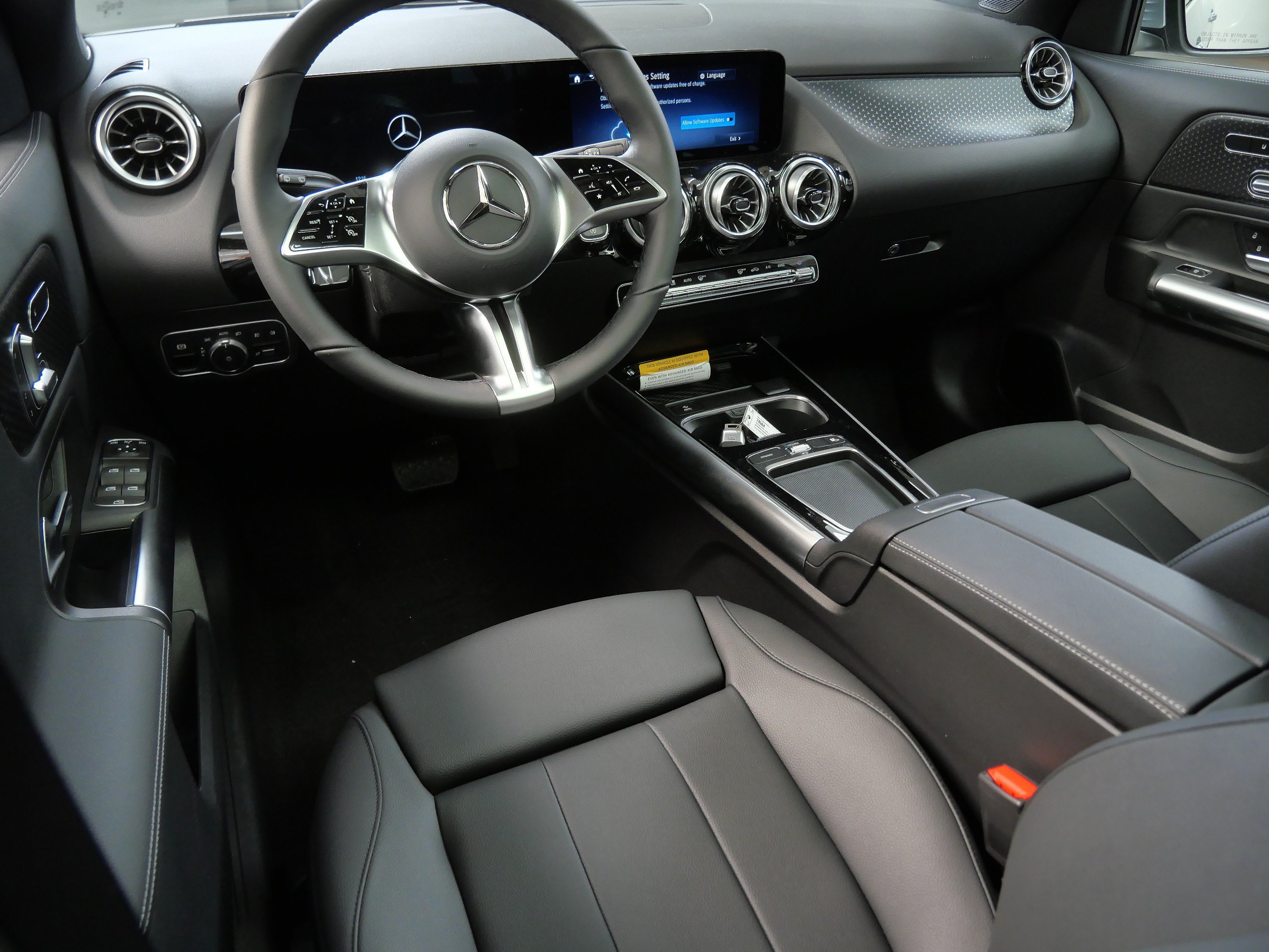 New 2026 Cirrus Silver Metallic Mercedes-Benz GLA 250 image 2