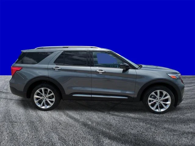 Certified Used 2023 Carbonized Gray Metallic Ford Platinum image 3