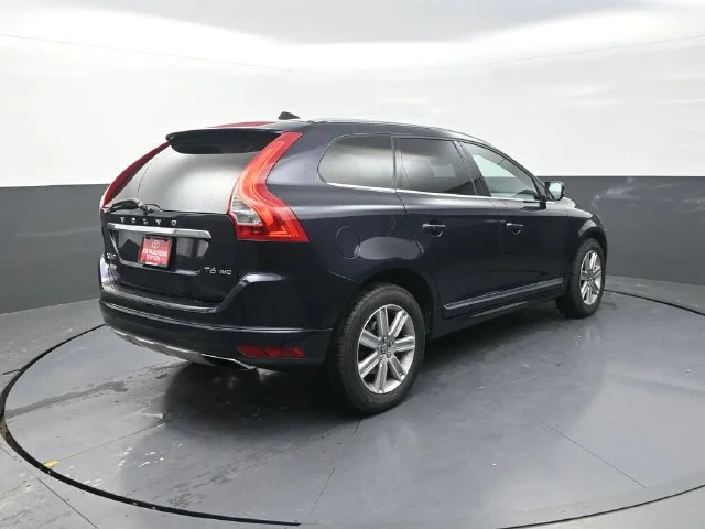 Used 2016 Blue Volvo T6 Drive-E image 8