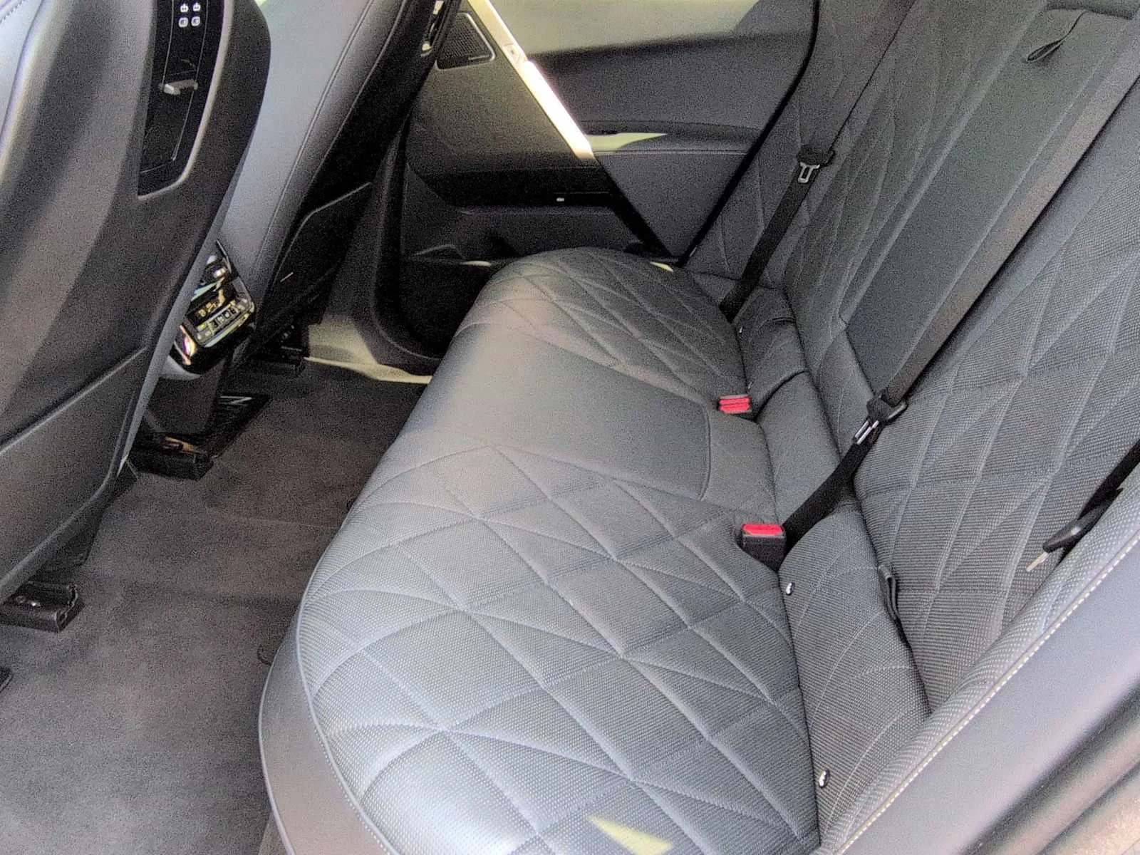 Certified Used 2023 Blue BMW M60 image 19