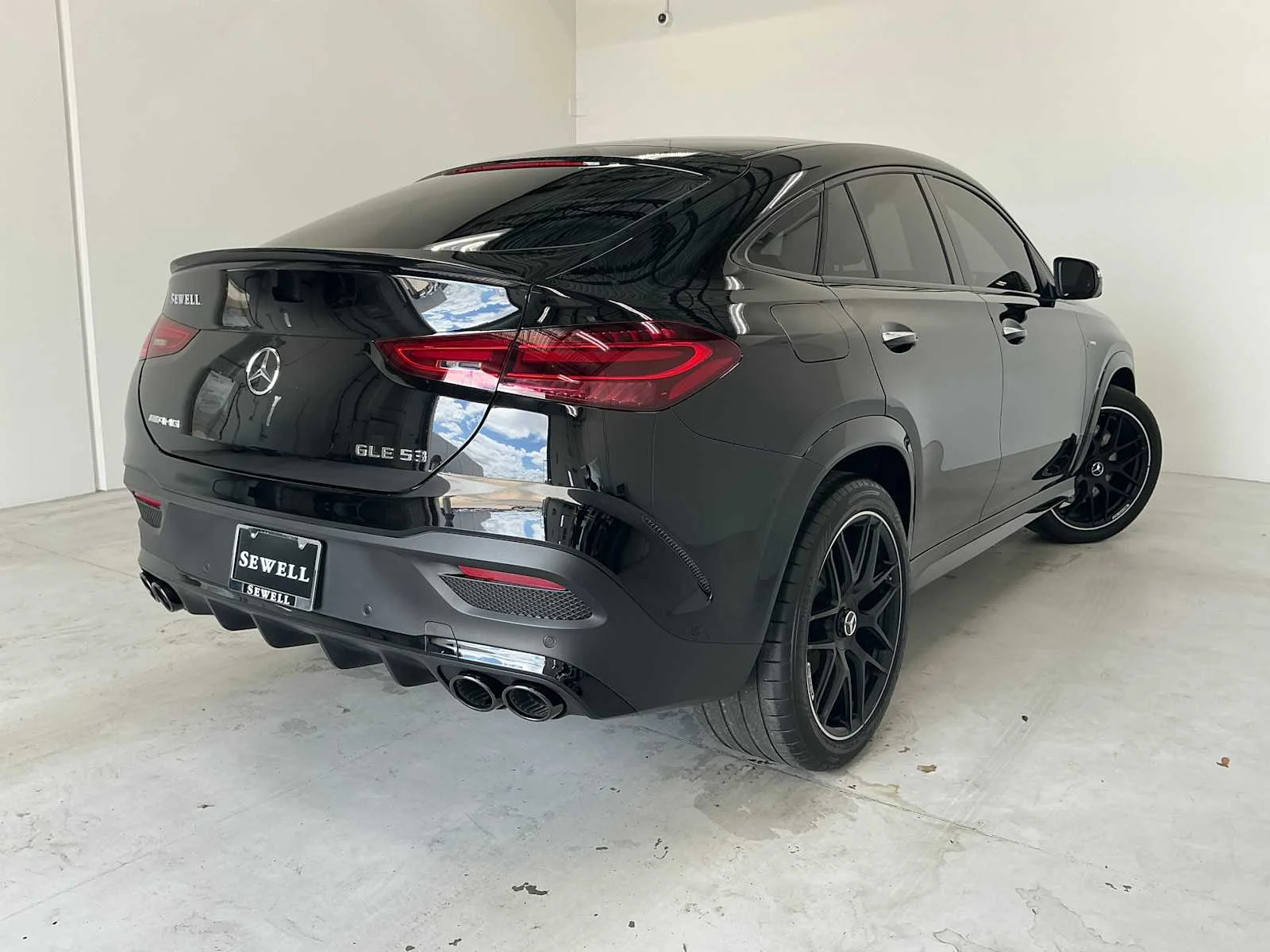 Certified Used 2025 Obsidian Black Metallic Mercedes-Benz AMG® GLE 53 image 8