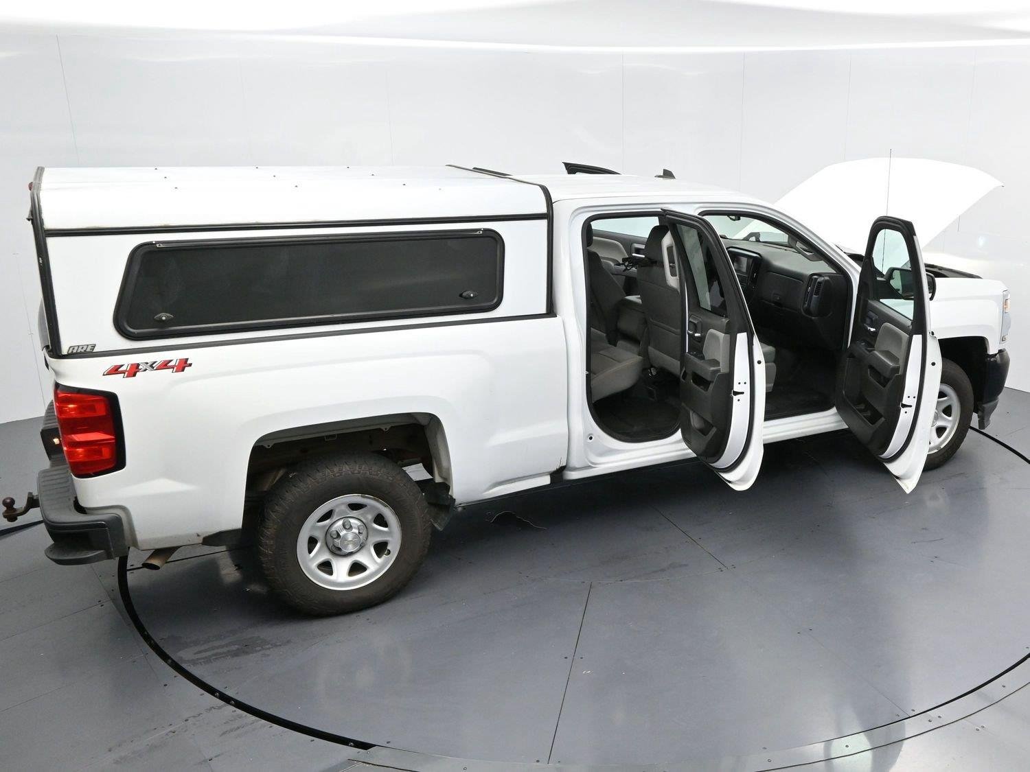 Used 2019 Summit White Chevrolet Work Truck image 34