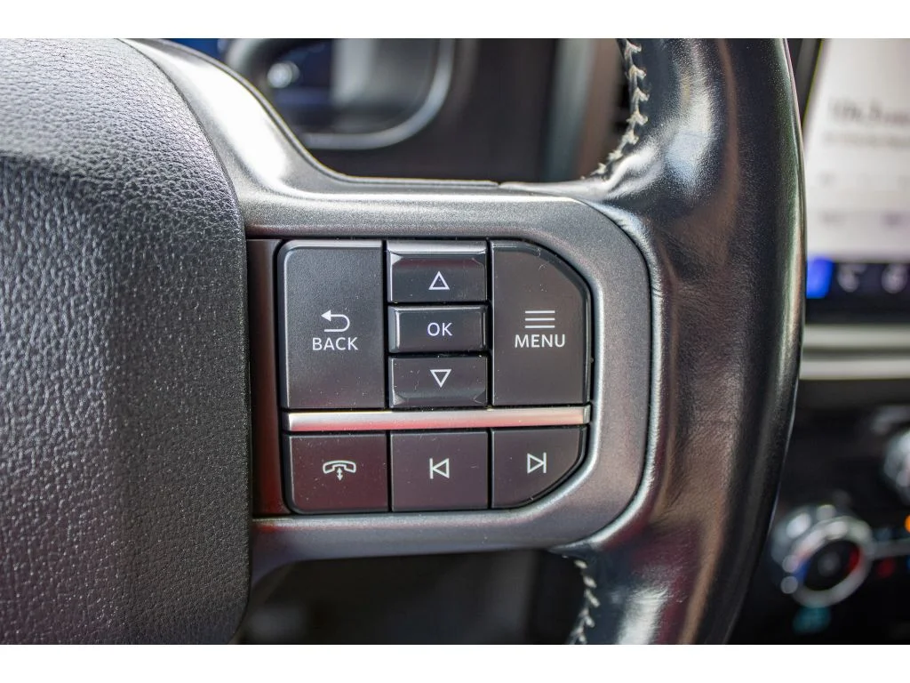 Used 2023 Oxford White Ford LARIAT image 43