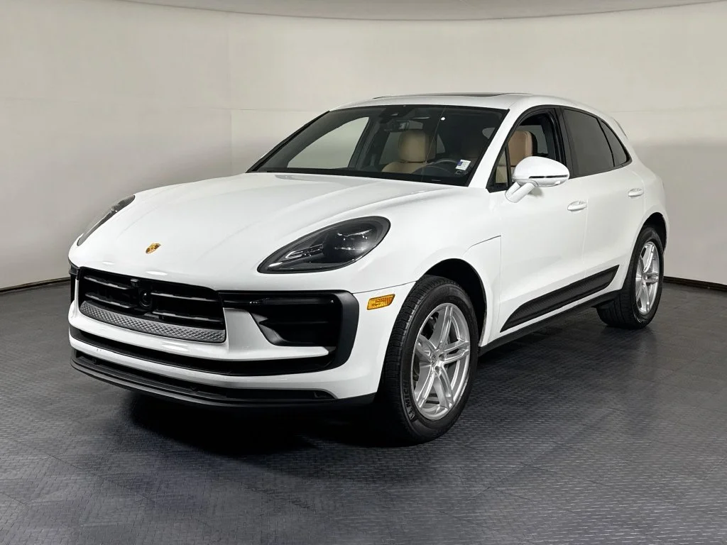2026 Porsche Macan