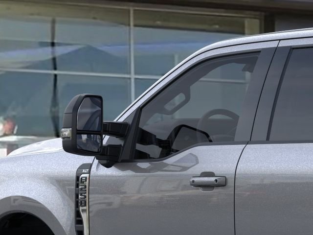 New 2026 Carbonized Gray Metallic Ford XLT image 42