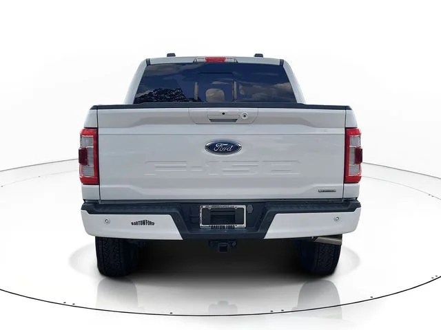 Used 2023 White Ford Lariat image 6
